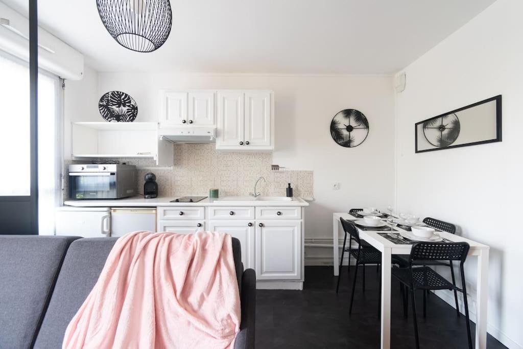 Le Charmant Yin-Yang Studio Proche De Paris Монруж Экстерьер фото